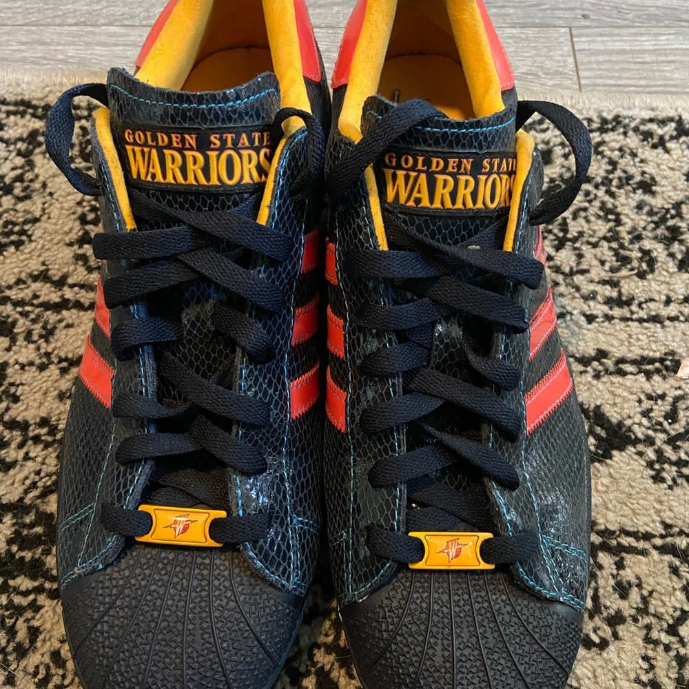 Adidas Superstar 1 Golden State Warriors Shoes